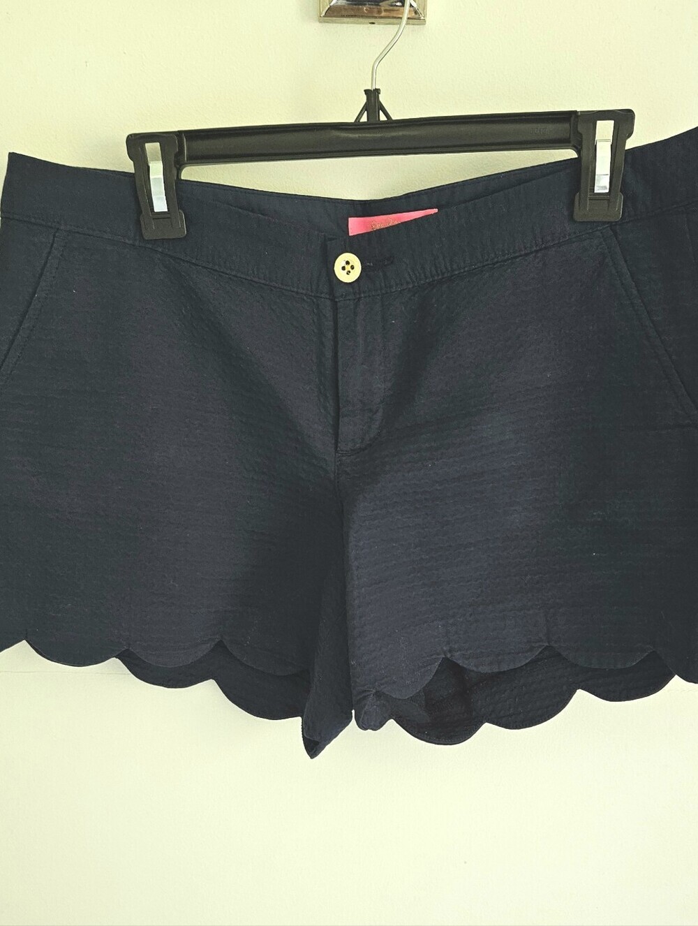 Lilly Pulitzer Scallop Navy Blue Shorts